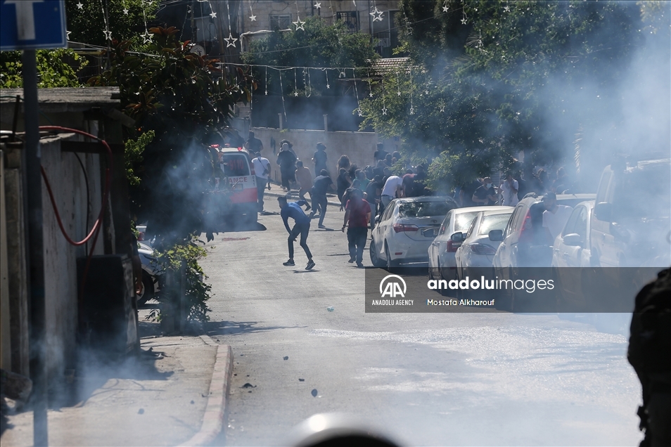 پلیس اسرائیل به معترضان در شیخ جراح حمله کرد 