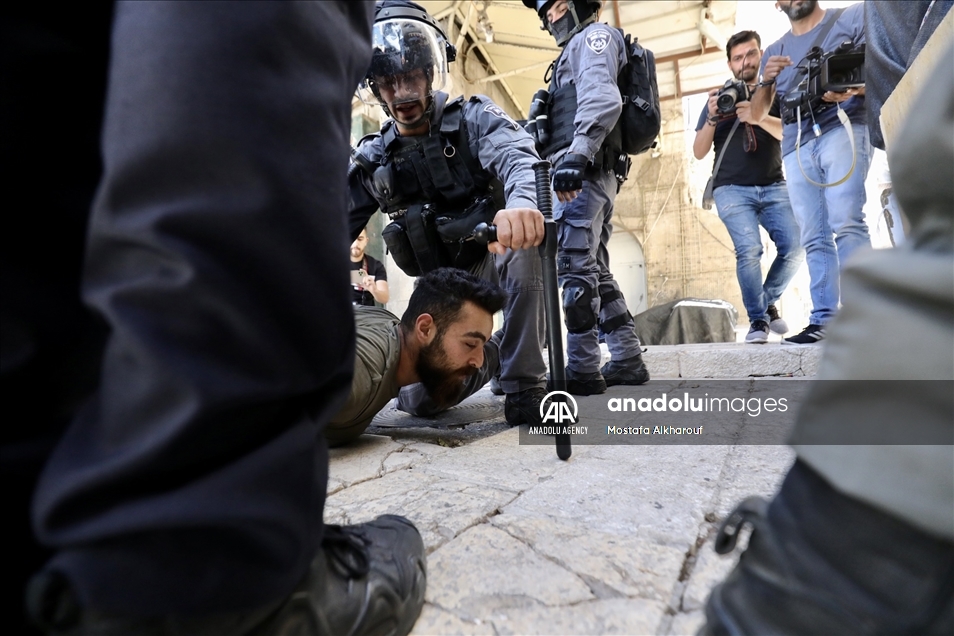 الشرطة الإسرائيلية تمنع وقفة سلمية في "باب العامود" بالقدس