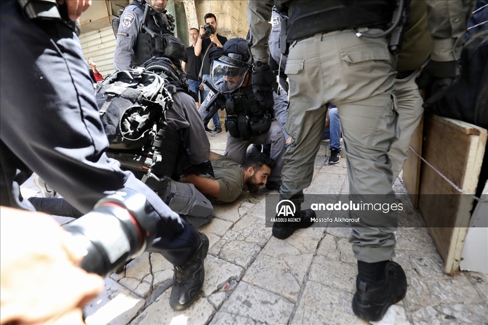 الشرطة الإسرائيلية تمنع وقفة سلمية في "باب العامود" بالقدس