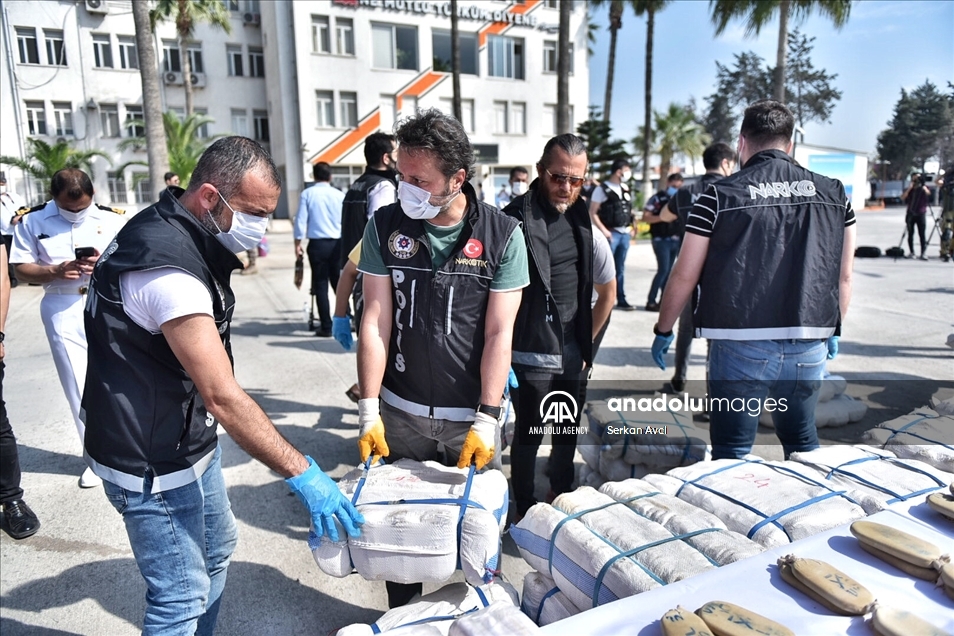 تركيا.. ضبط 1.5 طن من المخدرات قبالة سواحل سوريا