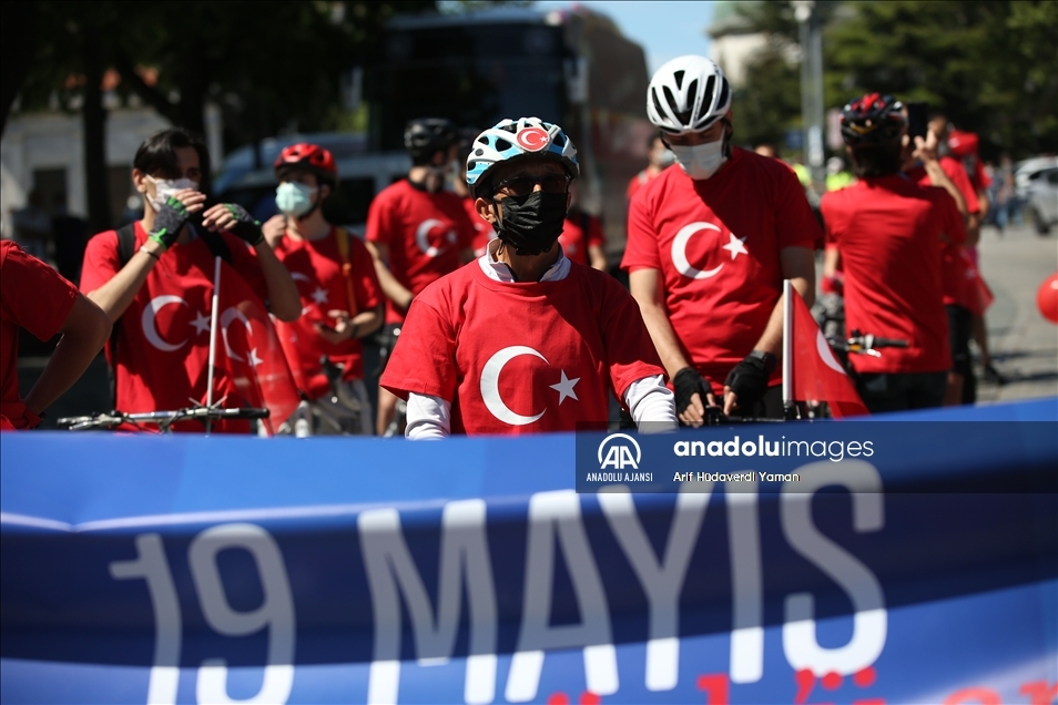19 Mayıs Atatürk'ü Anma, Gençlik ve Spor Bayramında 102 bisikletli şehir turu attı
