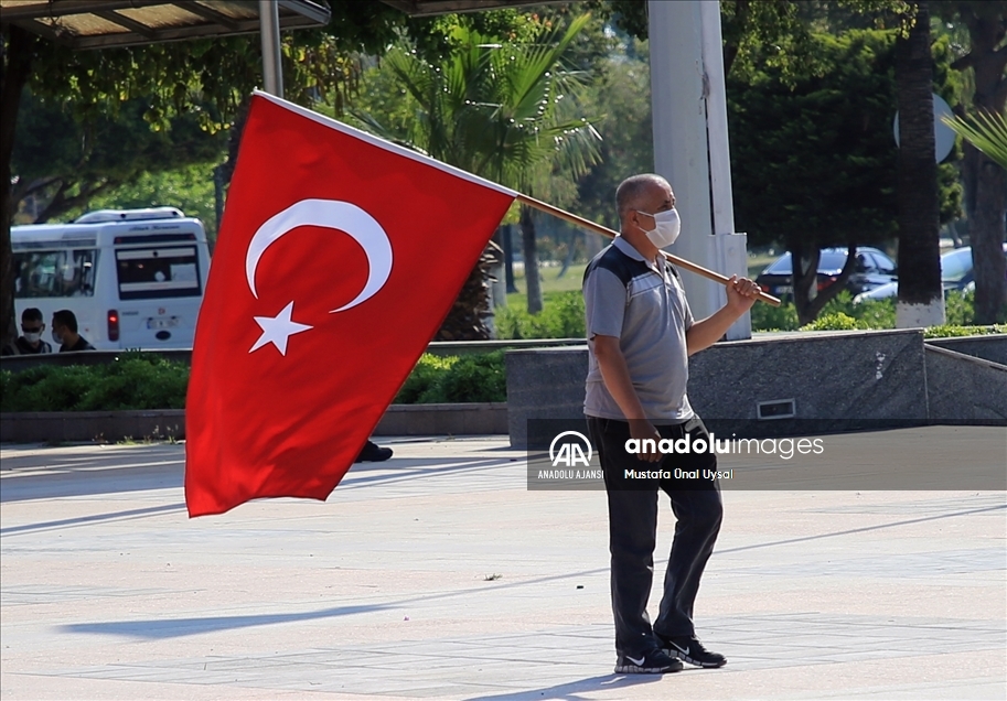 Mersin'de 19 Mayıs Atatürk'ü Anma, Gençlik ve Spor Bayramı kutlanıyor