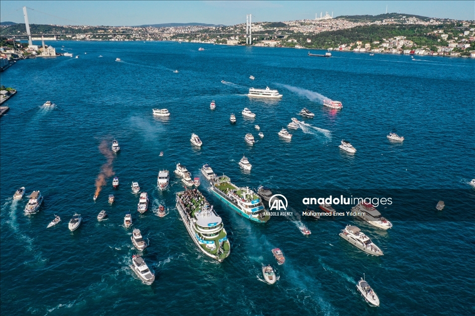 Besiktas celebrate the championship