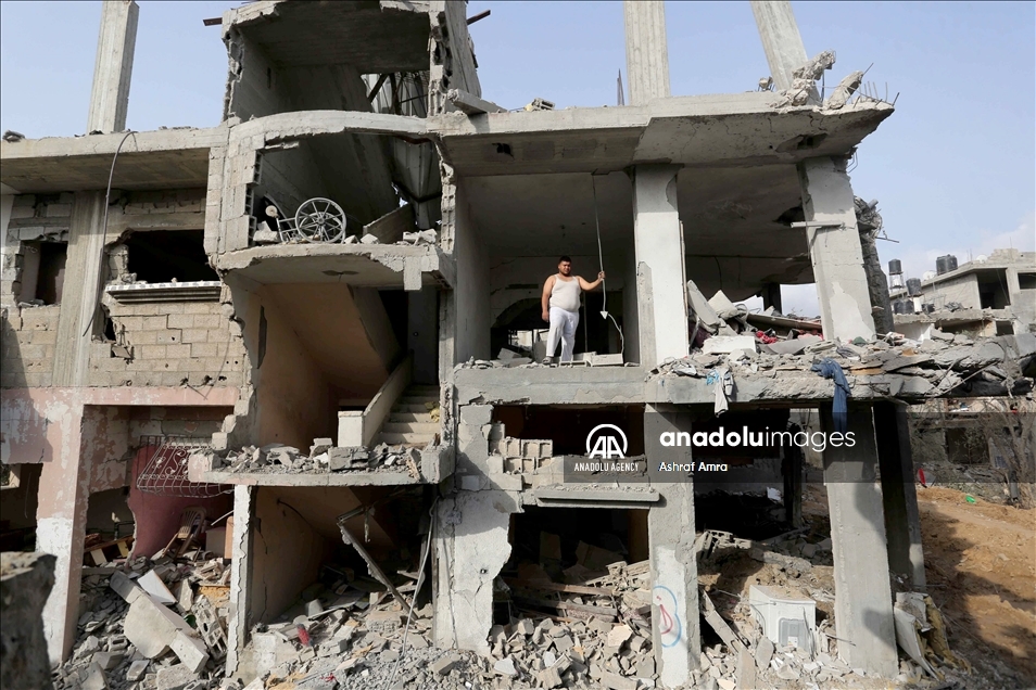 Warga Palestina kembali ke rumah setelah gencatan senjata Israel - Hamas