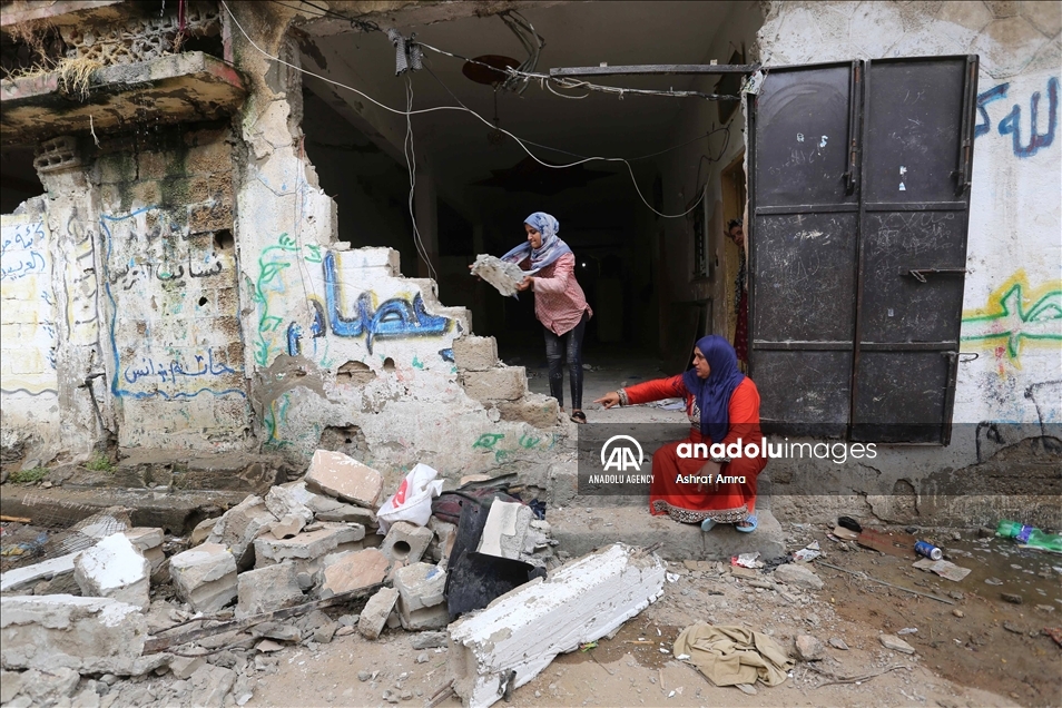 Warga Palestina kembali ke rumah setelah gencatan senjata Israel - Hamas