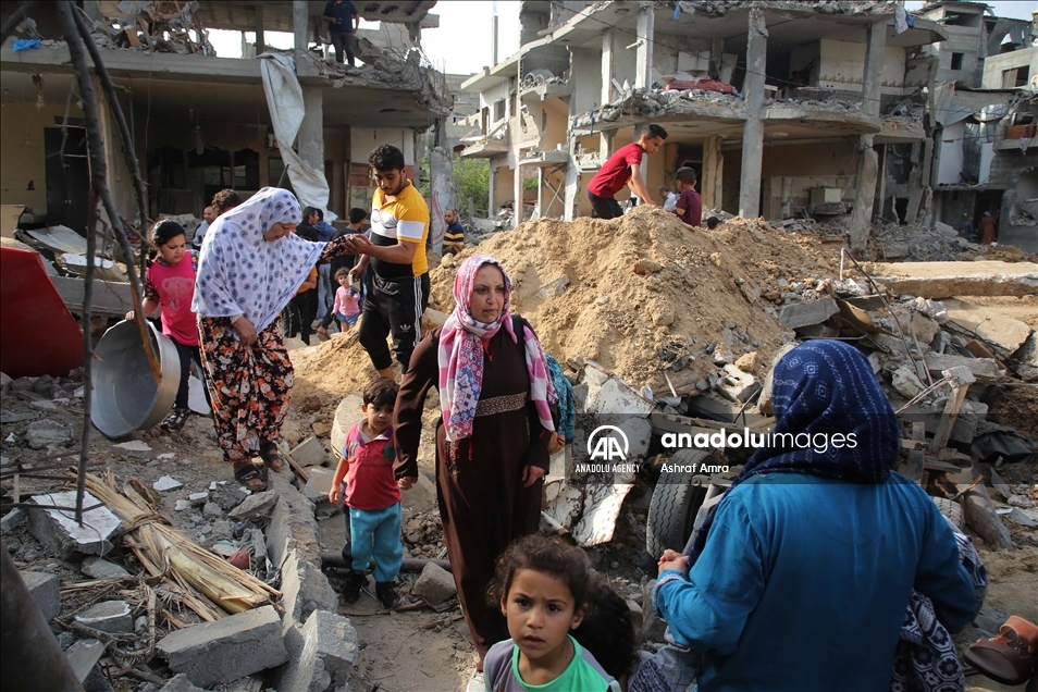 Warga Palestina kembali ke rumah setelah gencatan senjata Israel - Hamas