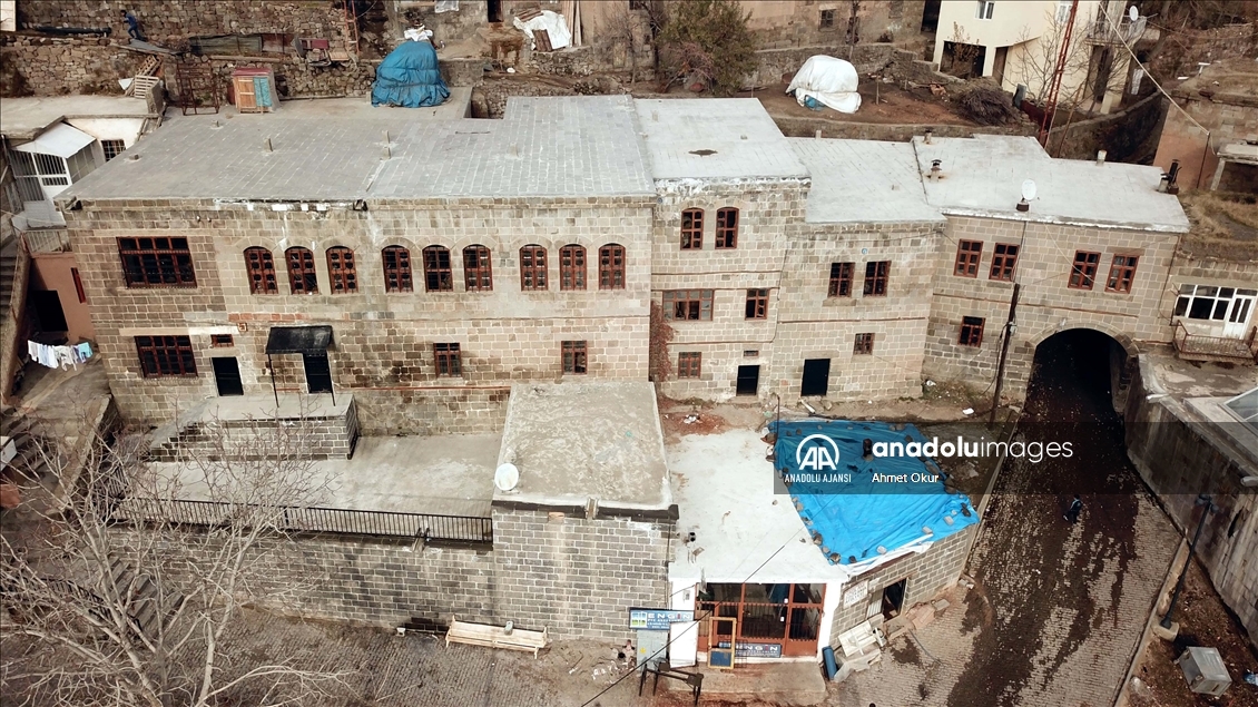 "Vadideki güzel şehir" Bitlis ziyaretçilerini tarihte yolculuğa çıkarıyor