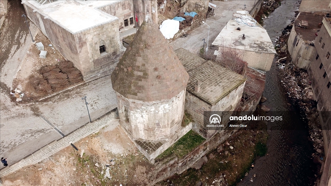 "Vadideki güzel şehir" Bitlis ziyaretçilerini tarihte yolculuğa çıkarıyor