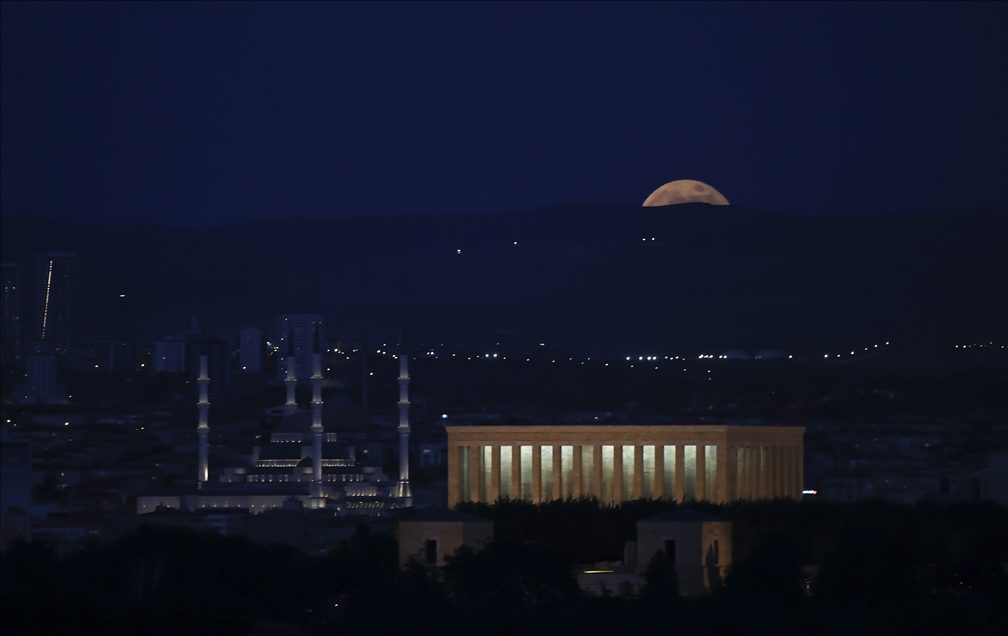 Ankara'da "Süper Ay"