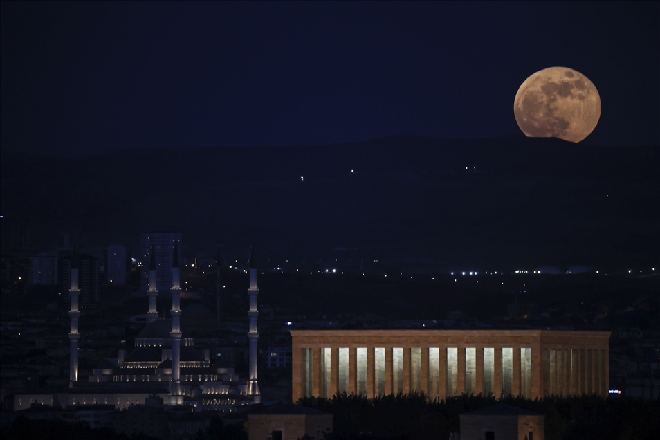 Ankara'da "Süper Ay"