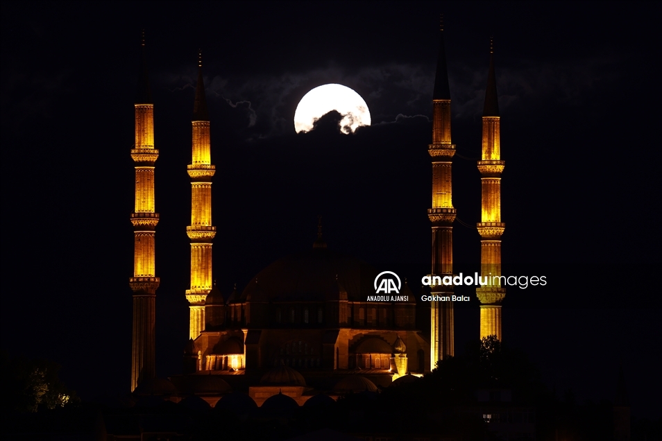 Edirne'de "Süper Ay"