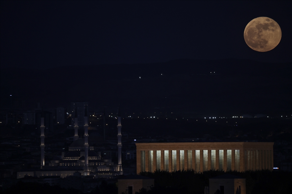 Ankara'da "Süper Ay"