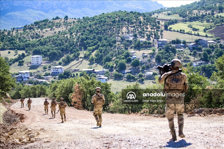 Diyarbakır kırsalında hava destekli narko-terör operasyonu başlatıldı