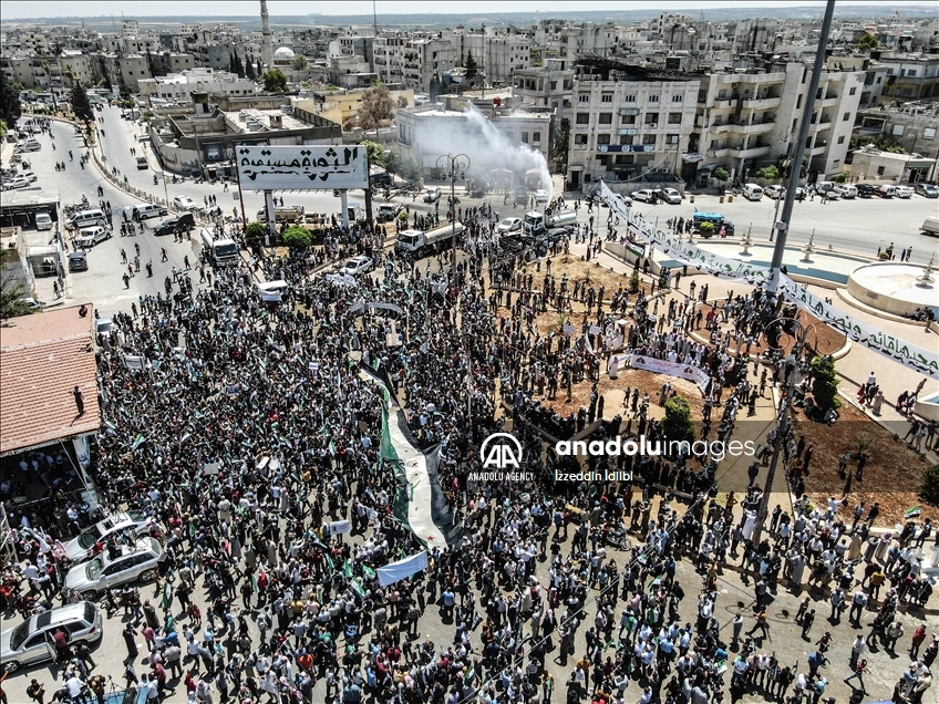 مظاهرات في سوريا رفضا لـ"مسرحية" النظام الانتخابية