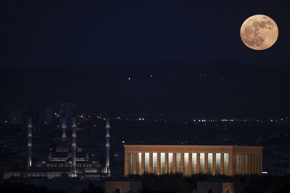 Ankara'da "Süper Ay"