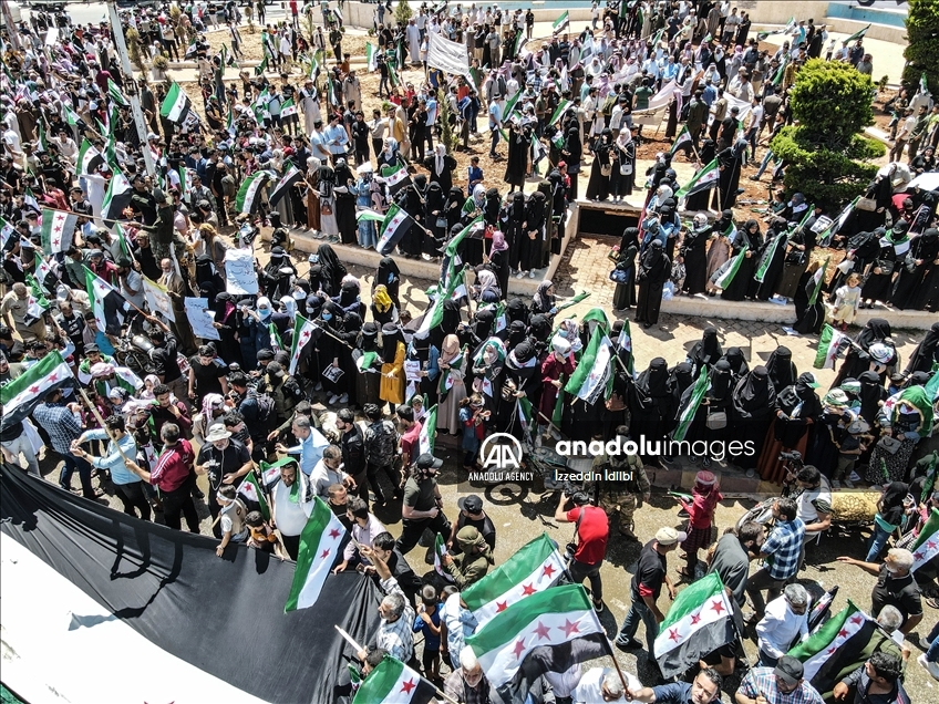 مظاهرات في سوريا رفضا لـ"مسرحية" النظام الانتخابية