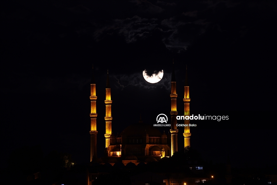 Edirne'de "Süper Ay"