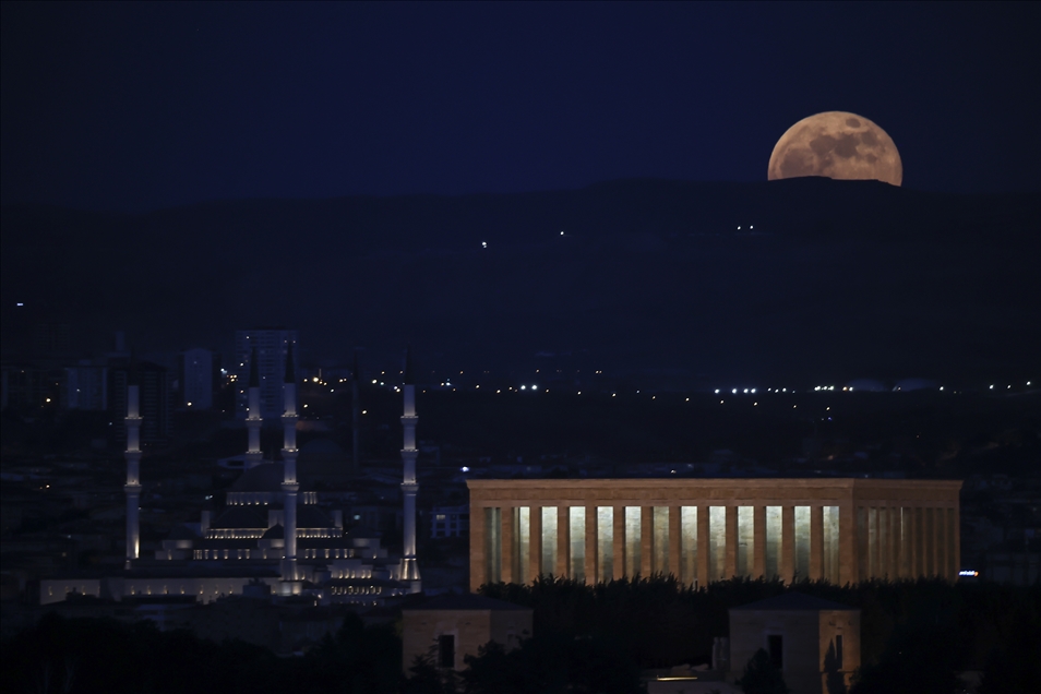 Ankara'da "Süper Ay"