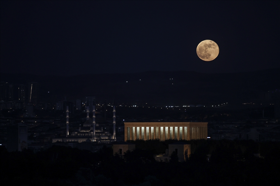 Ankara'da "Süper Ay"