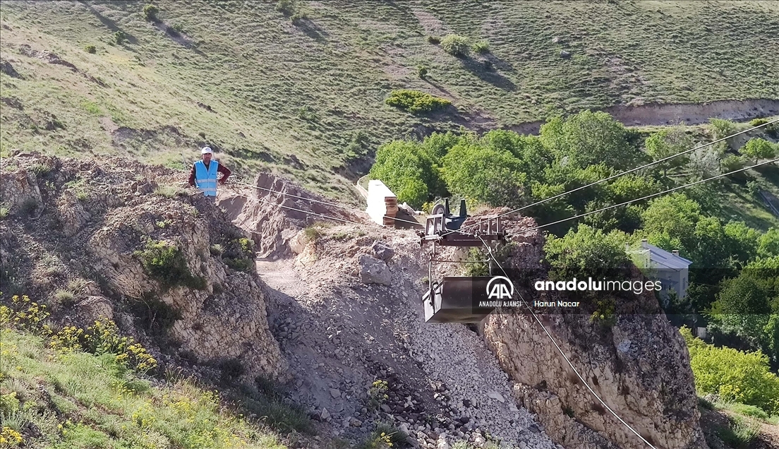 Van Gölü'nün eşsiz manzarasına sahip Urartu Kalesi restore ediliyor