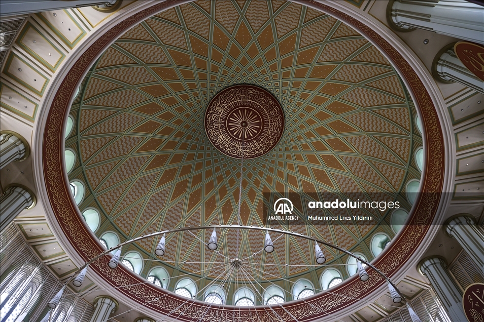 Mosque built in Istanbul's Taksim opens its doors for visitors on tomorrow