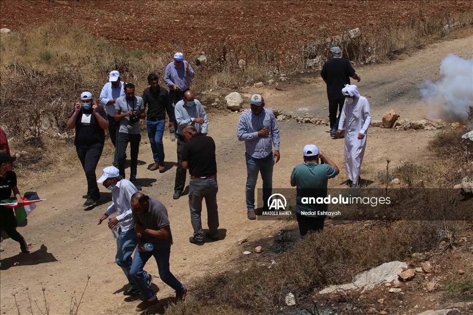 Cisjordanie: des dizaines de Palestiniens blessés dans des affrontements avec l'armée israélienne