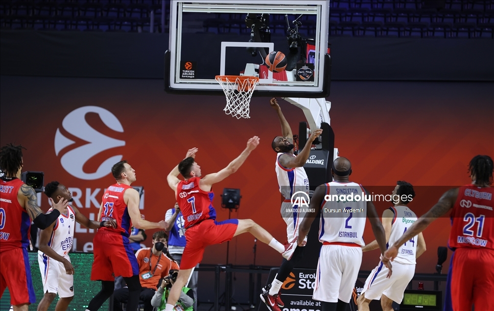 Anadolu Efes - CSKA Moskova