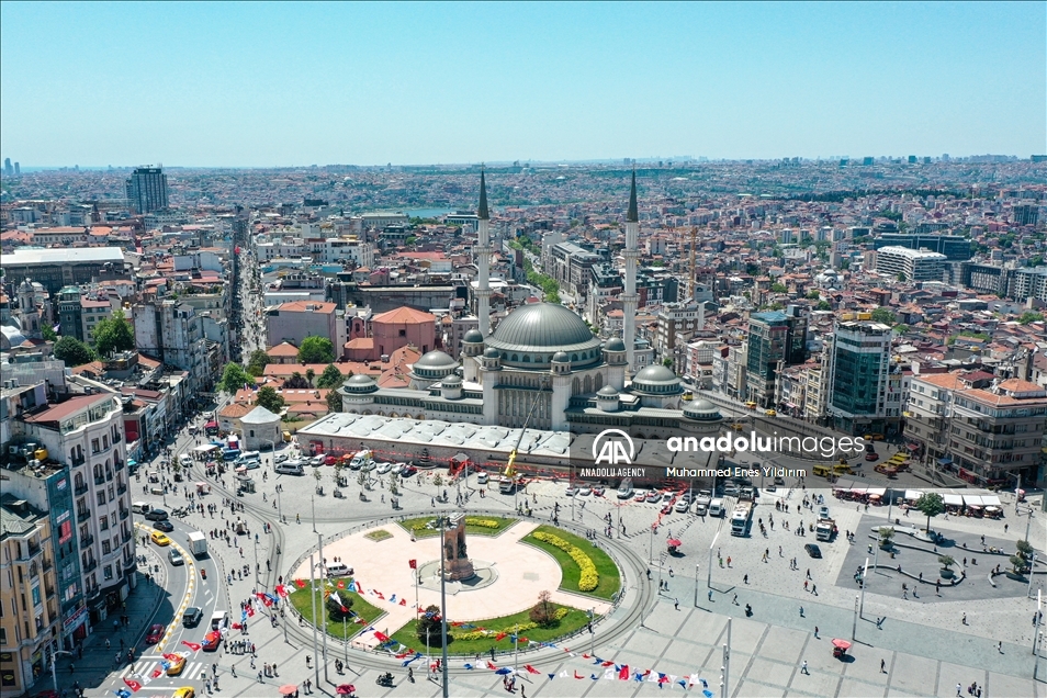 Mosque built in Istanbul's Taksim opens its doors for visitors on tomorrow