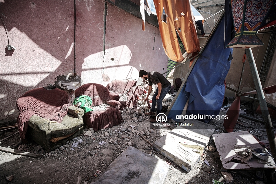 U izraelskim napadima na Gazu poginula su 254 Palestinca, među