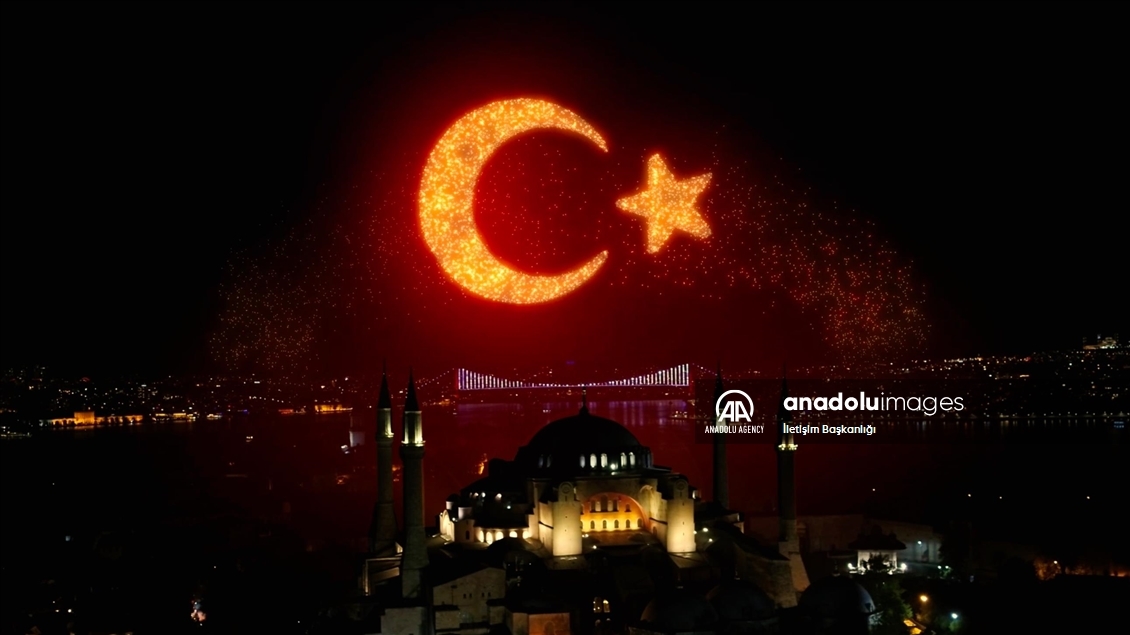 برگزاری جشن‌های باشکوه به مناسبت 568'مین سالگرد فتح استانبول