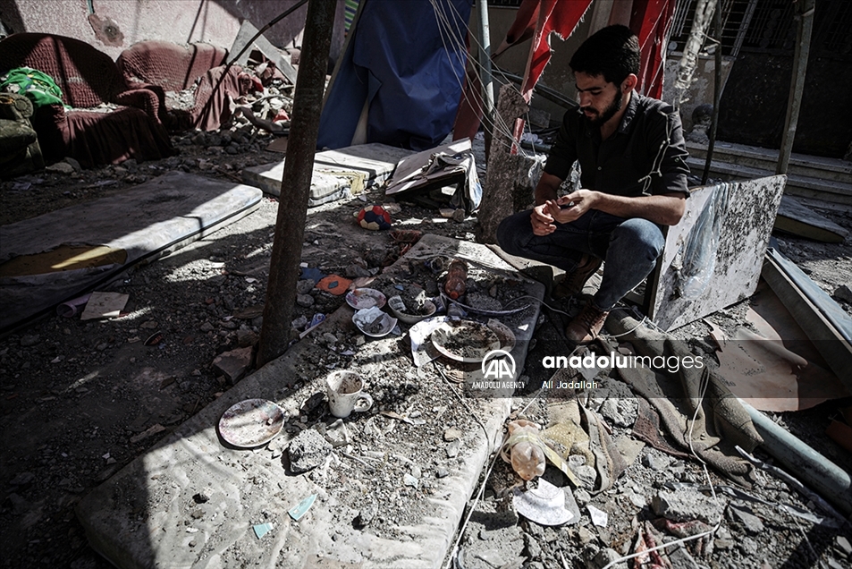 U izraelskim napadima na Gazu poginula su 254 Palestinca, među