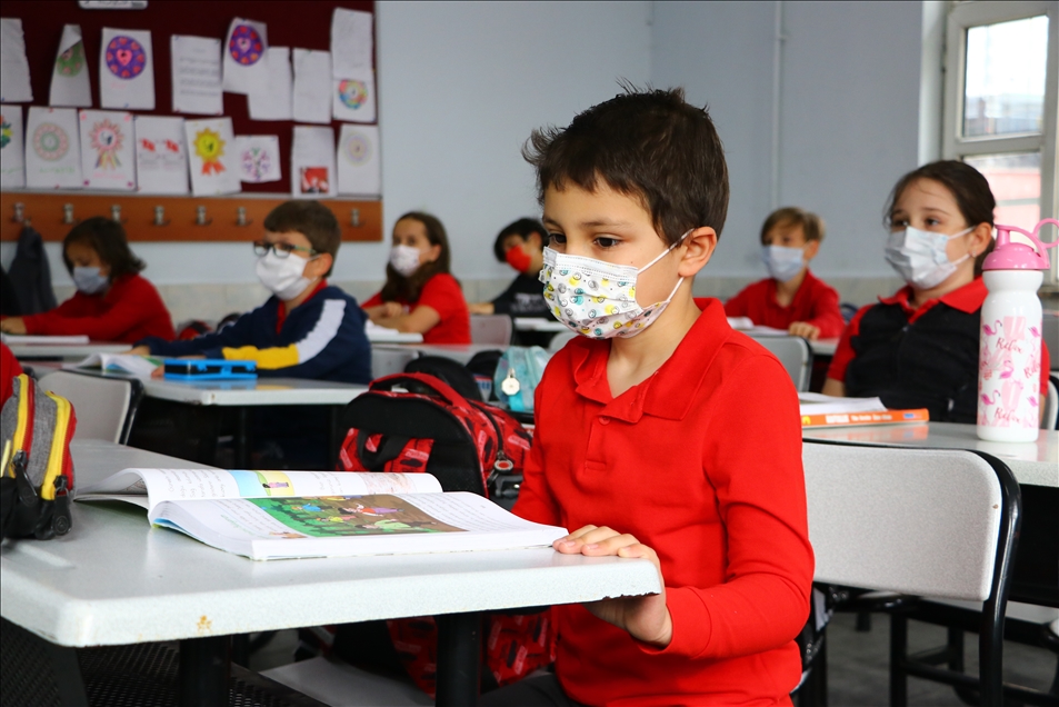 Trakya'da ilkokul ve ana sınıflarında yüz yüze eğitim sevinci yaşandı