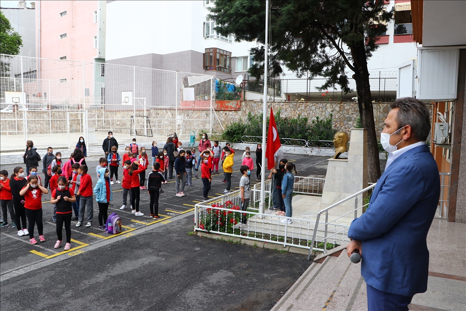 Trakya'da ilkokul ve ana sınıflarında yüz yüze eğitim sevinci yaşandı