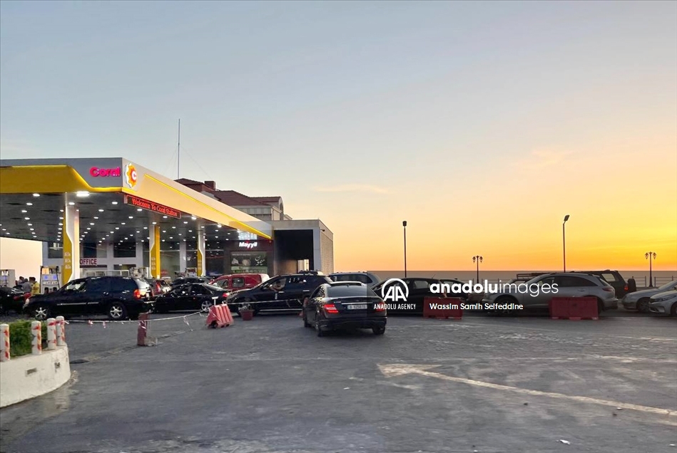 "ظلام شامل" يزحف نحو لبنان بفعل شح الوقود