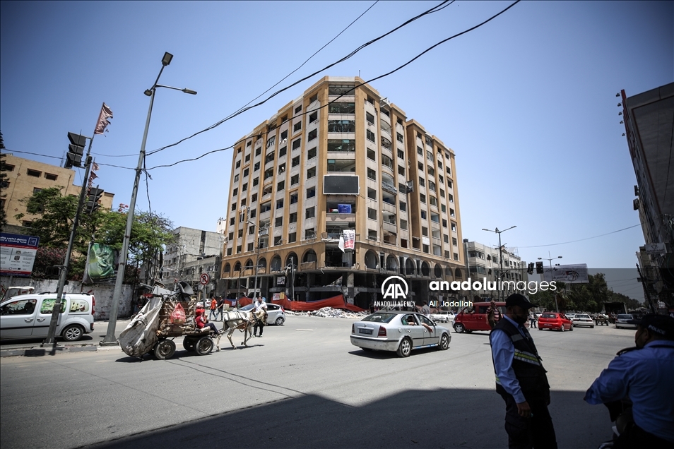 رغم تدمير مقرها.. صحيفة "فلسطين" تواصل نقل حقائق العدوان