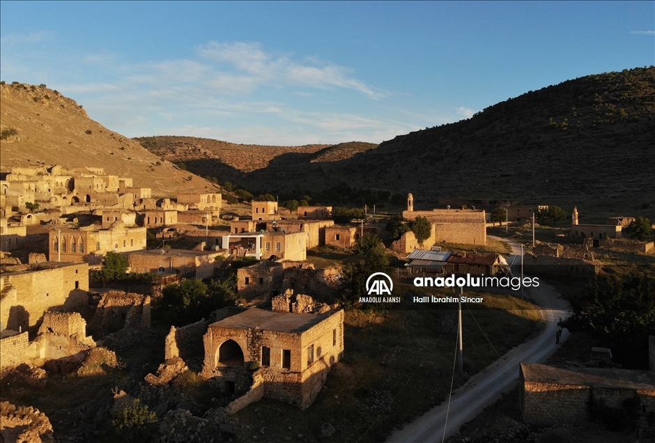 Mardin'de film ve dizilere ev sahipliği yapan Dereiçi, turizme kazandırılacak