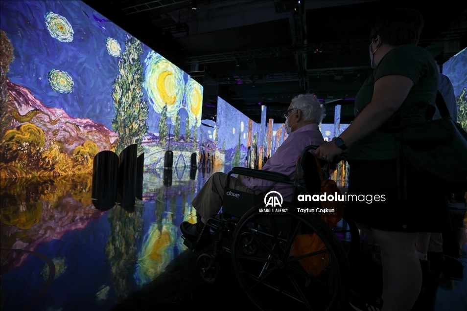 Immersive Van Gogh Exhibit opens in NYC  