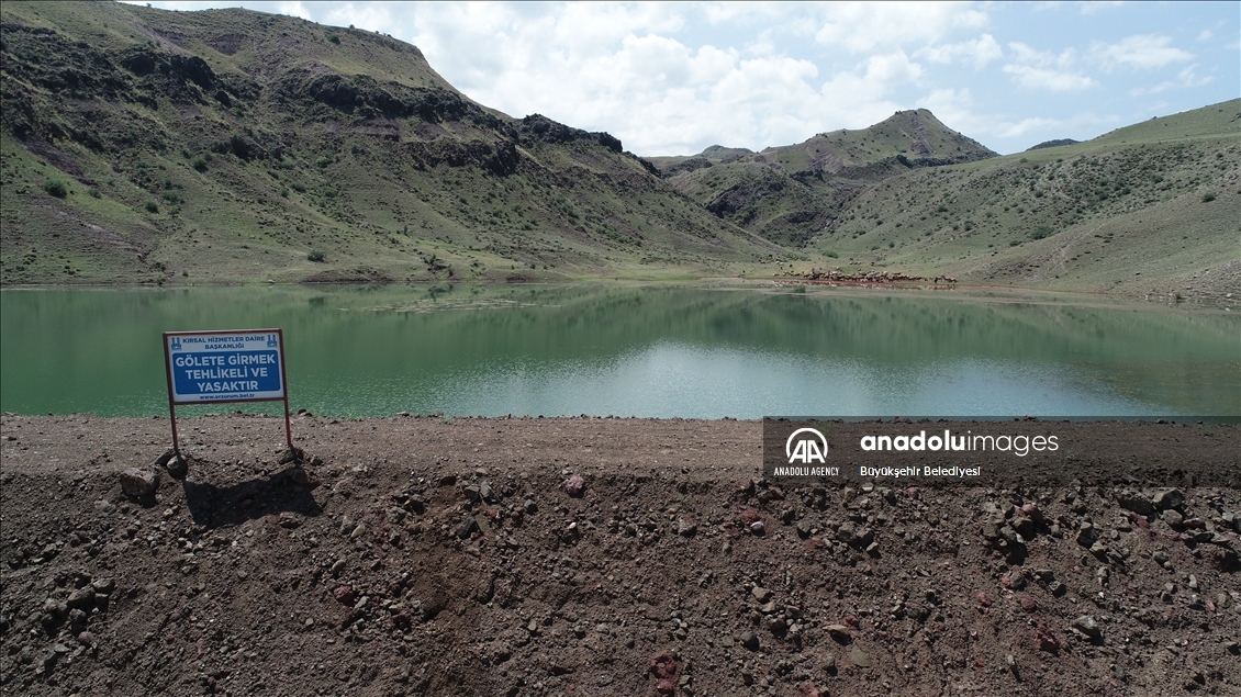 Li Erziromê 400 golên ku hatin çêkirin pir kêrî çandinî û heywandariyê tên