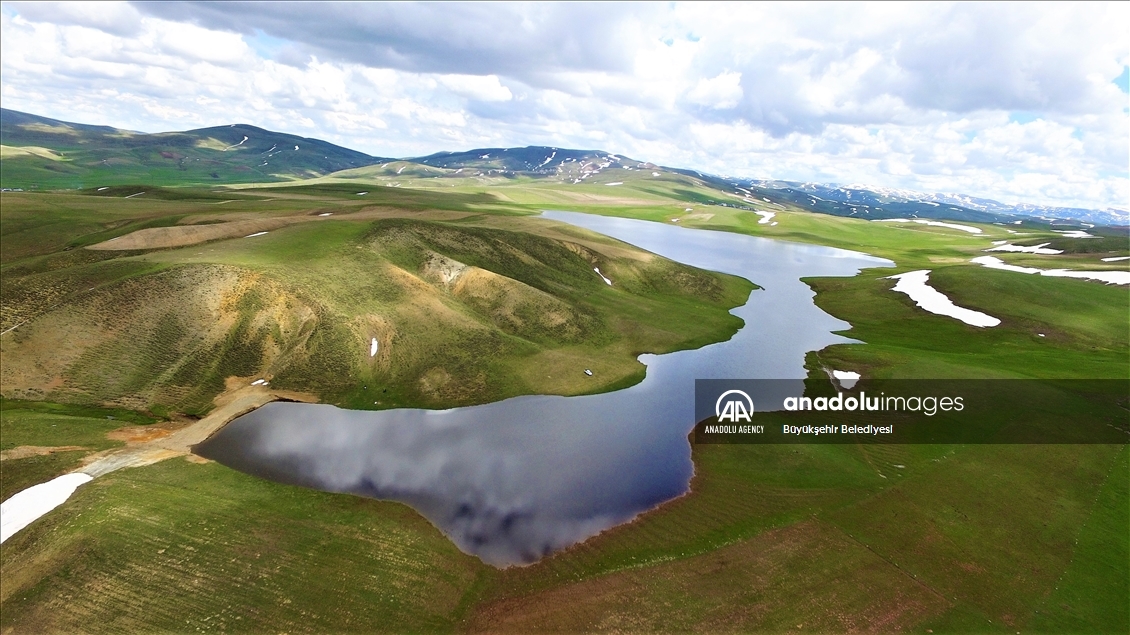 Li Erziromê 400 golên ku hatin çêkirin pir kêrî çandinî û heywandariyê tên