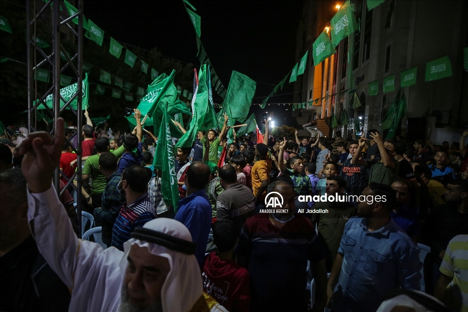"حماس" تدعو لتوحيد الموقف السياسي أسوة بـ"وحدة المقاومة"