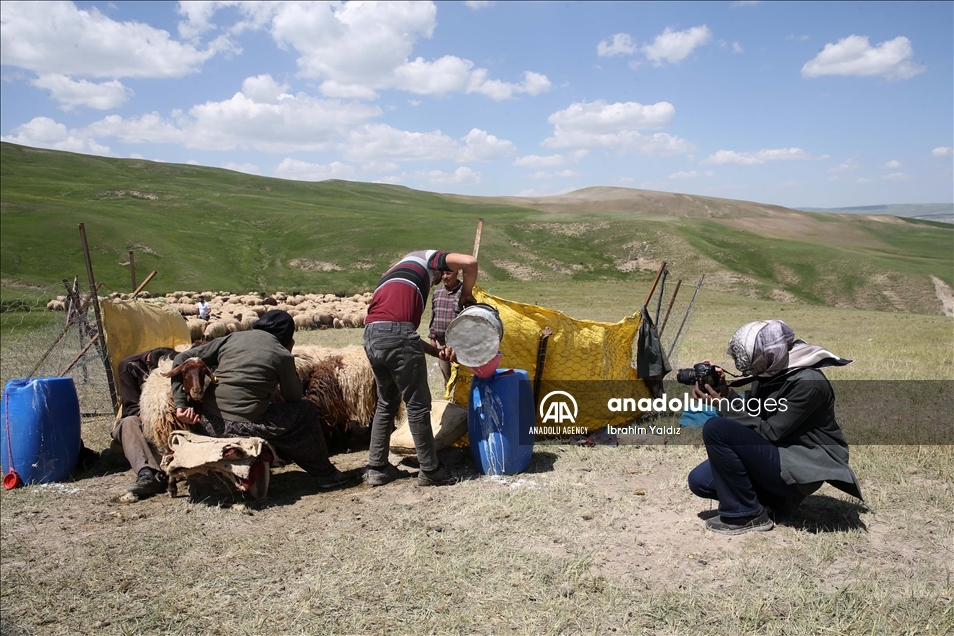 Xwendekara doxtorayê ji bo teza xwe salekê bi koçeran ra gerî û lêkolîna xwe temam kir 1