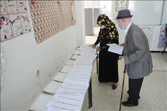Algérie: coup d'envoi des élections législatives anticipées