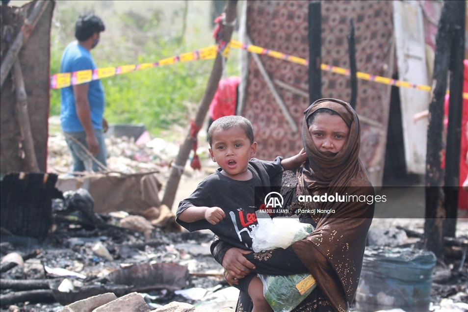 Yeni Delhi'deki Rohingya kampında yangın