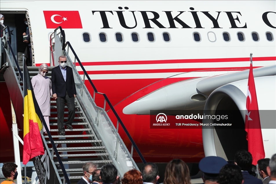 El presidente de Turquía llega a Bruselas para la cumbre de la OTAN