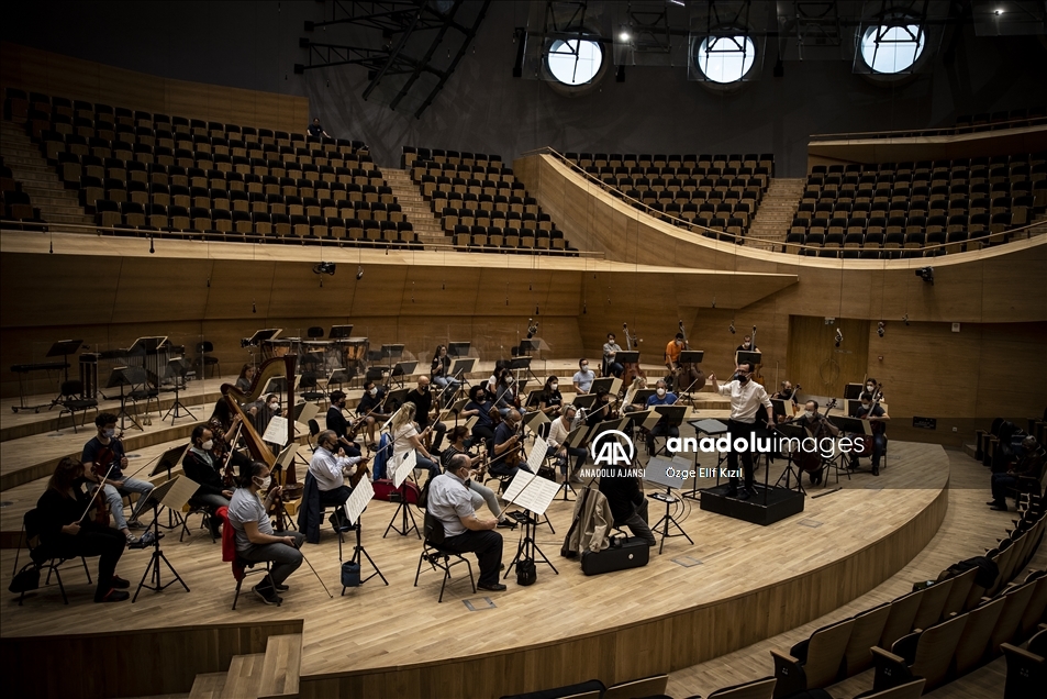 CSO, Fado müziğinin tanınmış isimleriyle "umudun melodisini" sanatseverlerle buluşturacak