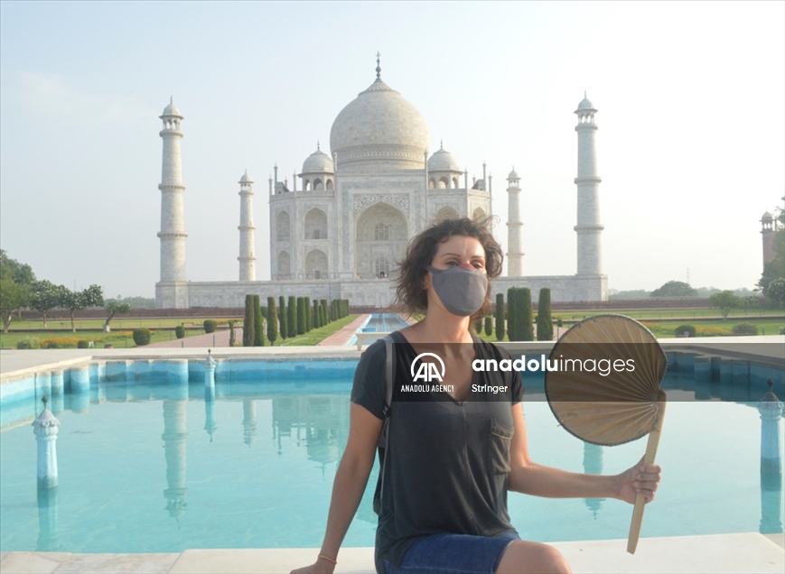El Taj Mahal es reabierto a los turistas en India