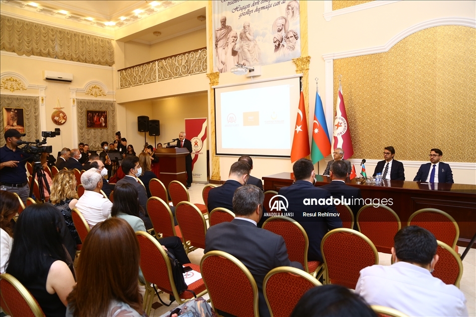 Azerbaycan'dan AA ve TRT'ye ödül