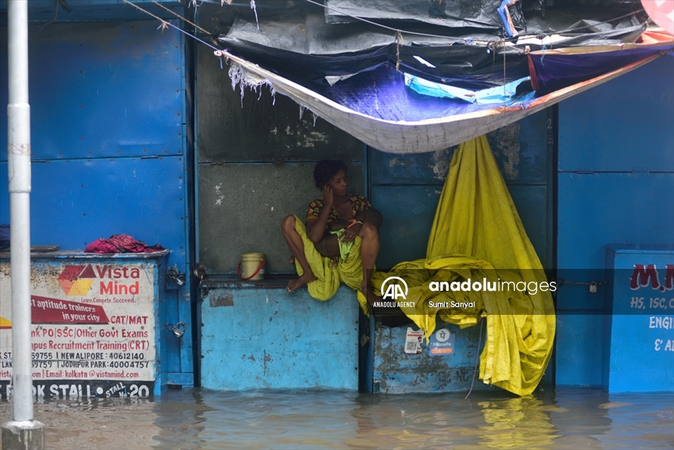 Las fuertes lluvias monzónicas provocan inundaciones en la India