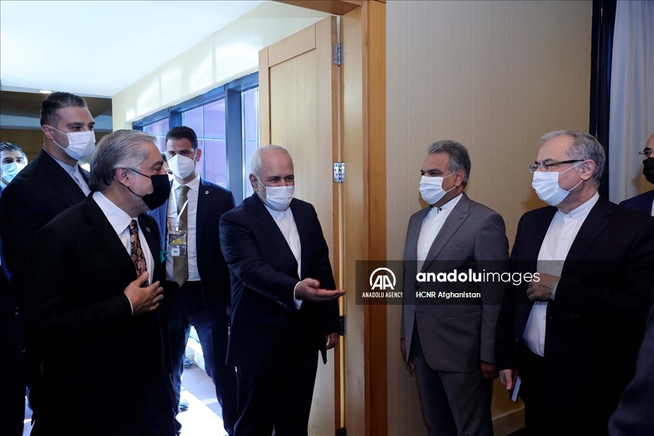 دیدار وزیر خارجه ایران و رئیس شورای عالی مصالحه ملی افغانستان در آنتالیا