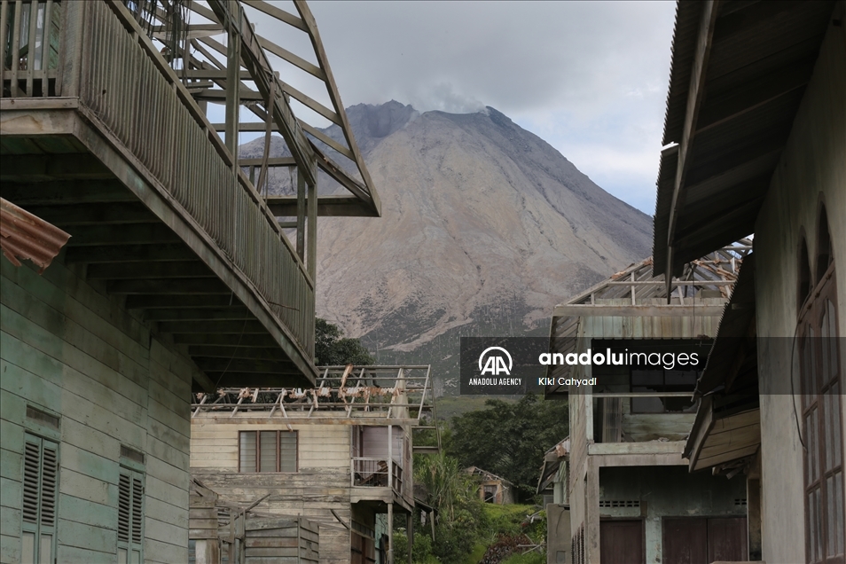 Desa tak berpenghuni di Gunung Sinabung